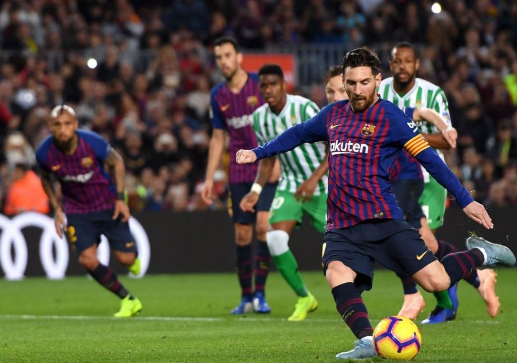 Μέσι: Ξεπέρασε τον Γκερντ Μίλερ και «κυνηγά» τον Πελέ