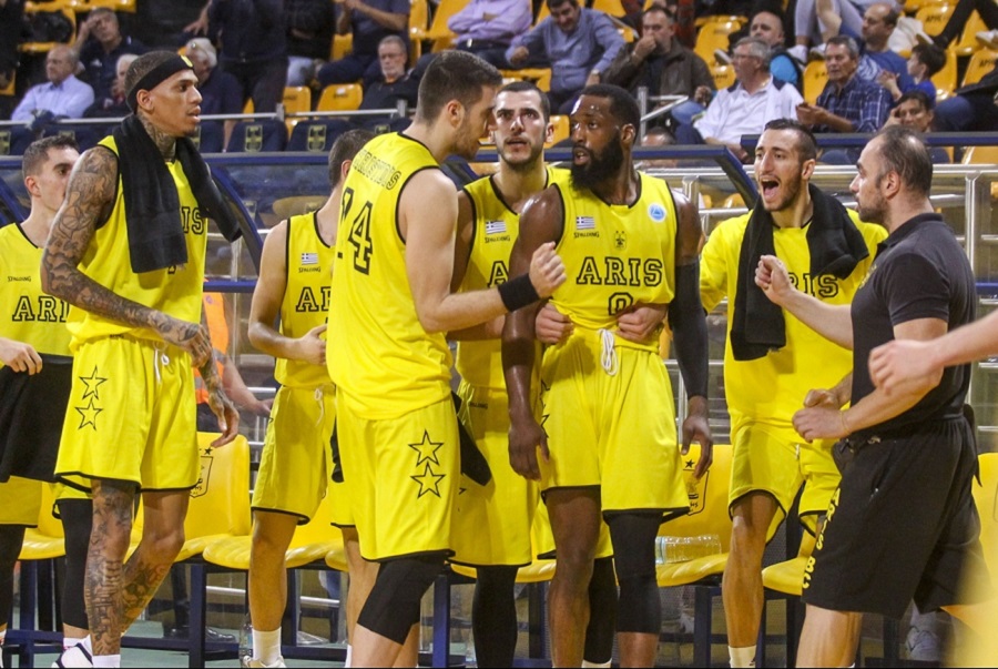 Ο Αρης αντιμετωπίζει την Κατάγια με… Ελληνα διαιτητή