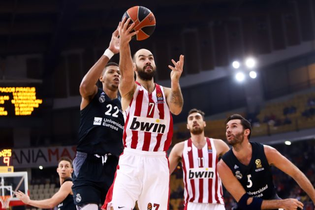 Ολυμπιακός – Ρεάλ Μαδρίτης : Η Βασίλισσα υποκλίθηκε στον Θρύλο