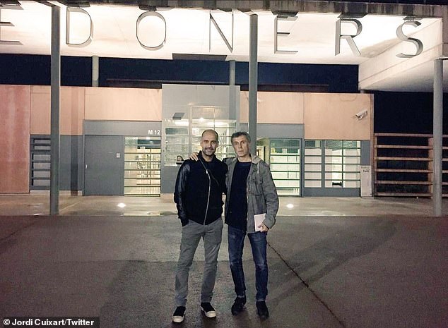 Ο Γκουαρντιόλα συναντήθηκε με τους ηγέτες του κινήματος της Καταλονίας για ανεξαρτησία