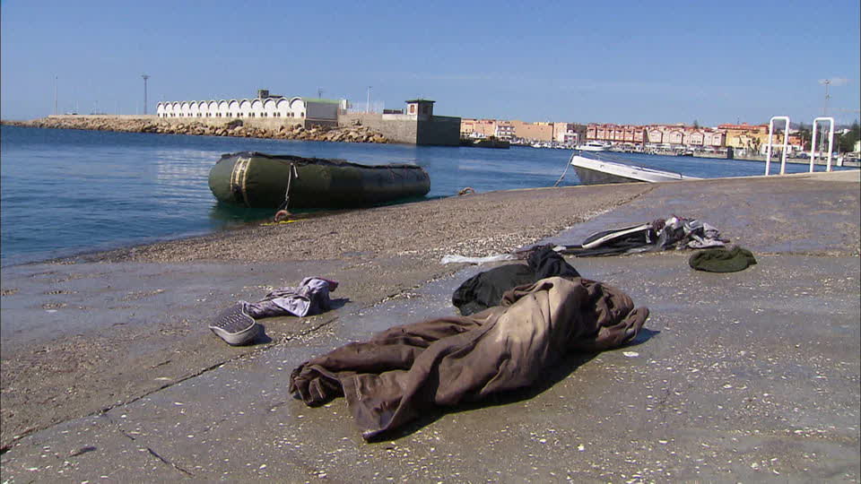 Αλλα 5 πτώματα μεταναστών ξεβράστηκαν στην Ανδαλουσία