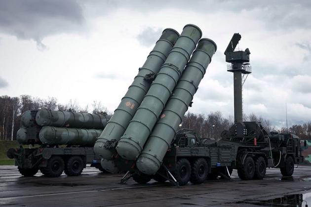 Πυραύλους S-400 θα αναπτύξει η Ρωσία στην Κριμαία