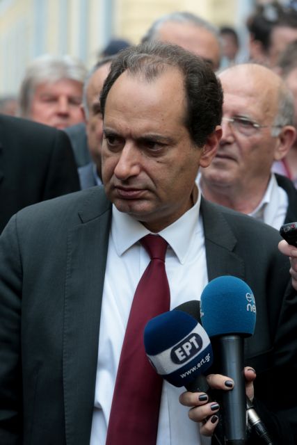 Την υπογειοποίηση του τρένου από το Ρίο ως τον Άγ. Διονύσιο, ανακοίνωσε ο Σπίρτζης