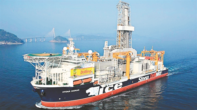 Ξεκινούν οι γεωτρήσεις, παραμένουν οι απειλές