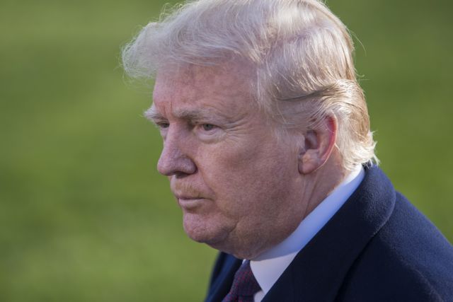 Ευχαριστίες Τραμπ στη Σαουδική Αραβία για τη μείωση της τιμής του πετρελαίου