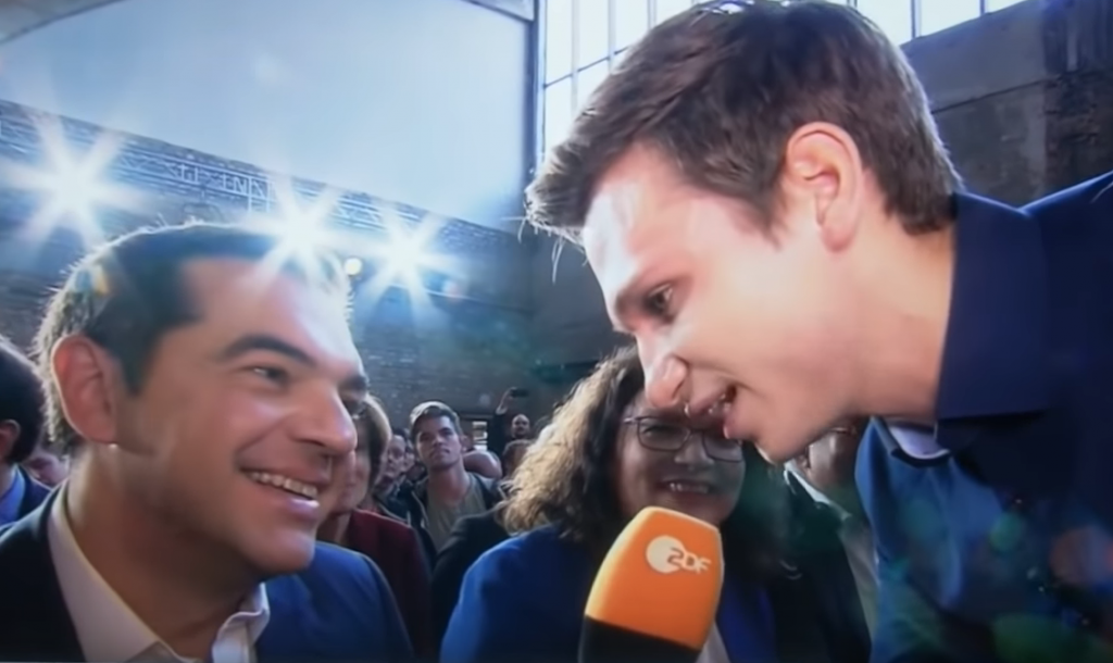 Το αμήχανο γέλιο Τσίπρα σε ντροπιαστικό σχόλιο για την Ελλάδα