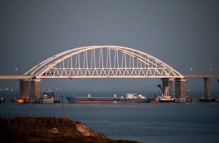 Θερμό επεισόδιο μεταξύ Ρωσίας – Ουκρανίας στη Μαύρη Θάλασσα (video) | tanea.gr