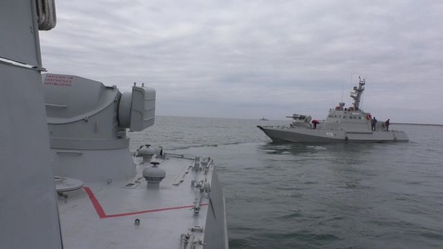 Η Ρωσία άνοιξε το Κερτς μετά το επεισόδιο με ουκρανικά πολεμικά σκάφη