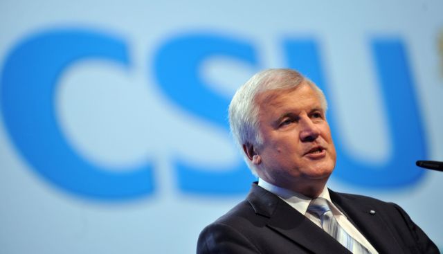 Παραιτήθηκε από την ηγεσία της CSU ο Ζεεχόφερ | tanea.gr