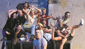 Θέατρο Αποθήκη, Σαρρή 40