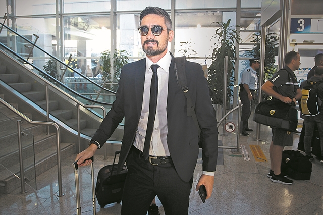 Στο Λιντς ο Λυμπερόπουλος