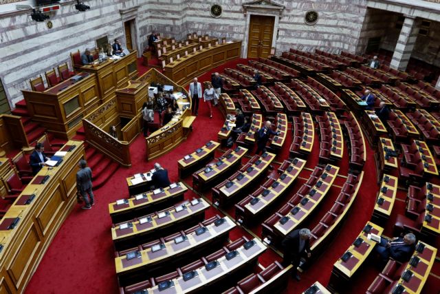Στη Βουλή η πρόταση ΣΥΡΙΖΑ για την αναθεώρηση Συντάγματος