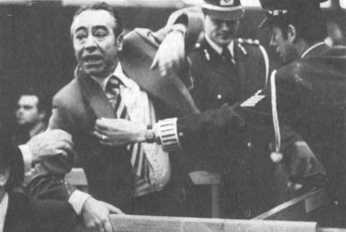 Πίνακες με τα ονόματα συλληφθέντων και βασανισθέντων από τη Χούντα