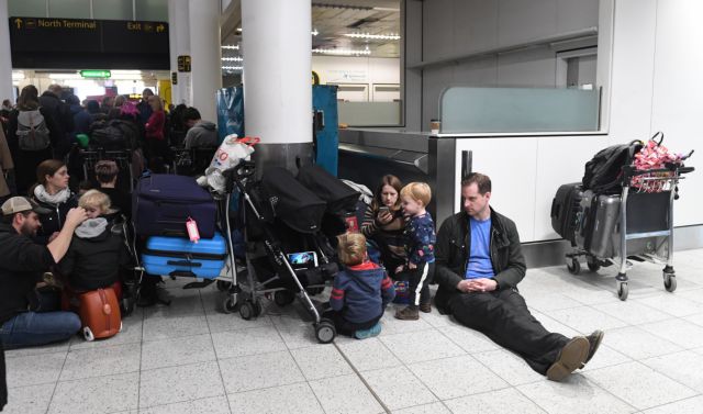 Η easyJet ακύρωσε τις πτήσεις της Πέμπτης από και προς το Γκάτγουικ