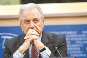«Το κύμα μπορεί να γίνει τσουνάμι»