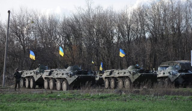 Πούτιν προς Μέρκελ: «Η Ουκρανία είναι στα πρόθυρα εμφυλίου πολέμου» – τέσσερις οι νεκροί