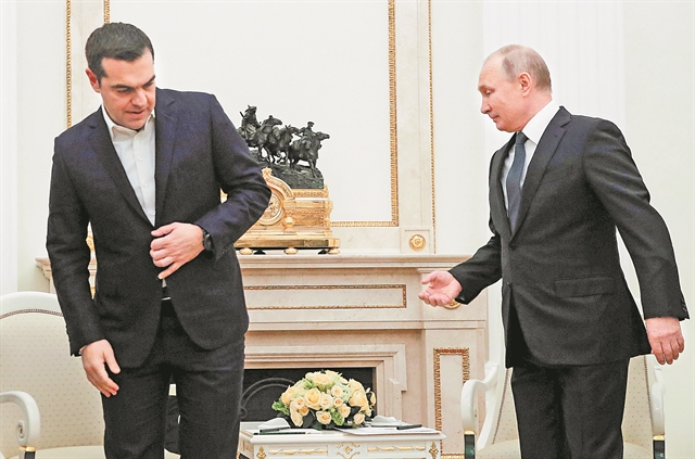 Αθήνα και Μόσχα ξαναζεσταίνουν τις σχέσεις τους