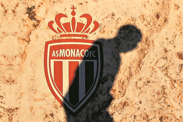 Τα Βατερλώ των μεγάλων