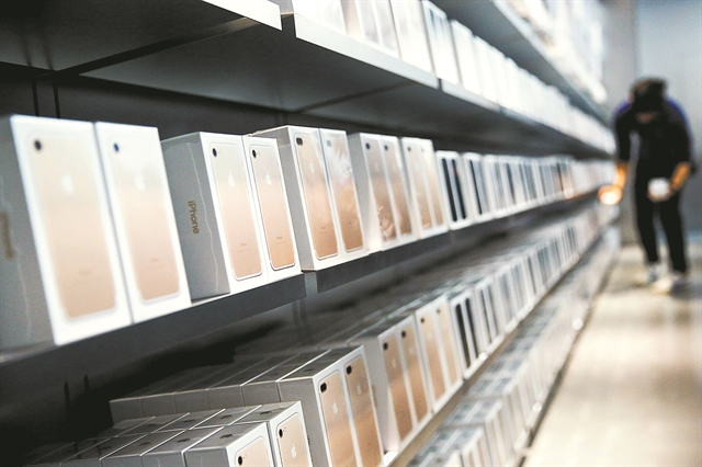 Η Apple δανείζεται $7 δισ. με ρευστότητα $200 δισ.