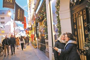 Χριστούγεννα στο… κόκκινο!