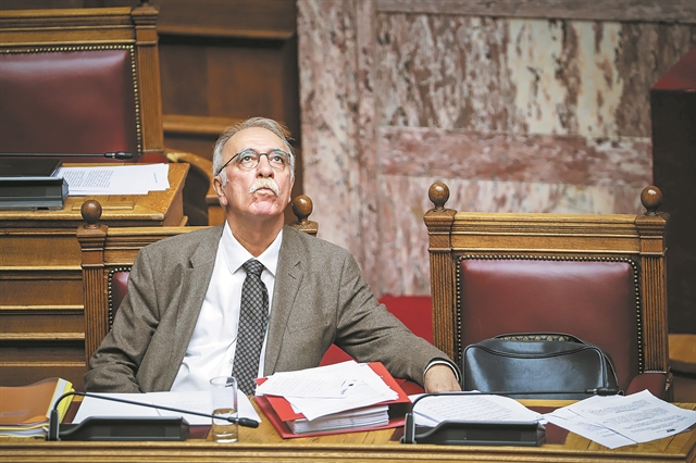 Μπίζνα νομιμοποίησης «ύποπτων» συμβάσεων