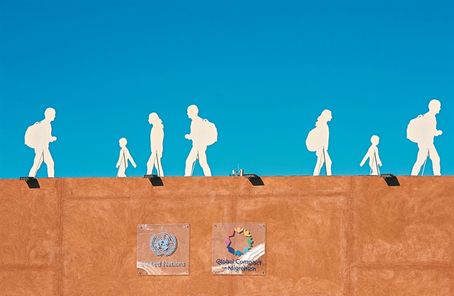 Εβδομήντα χρόνια μετά, γυρίσαμε στο μηδέν