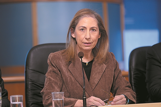 Προσλήψεις τετραετίας