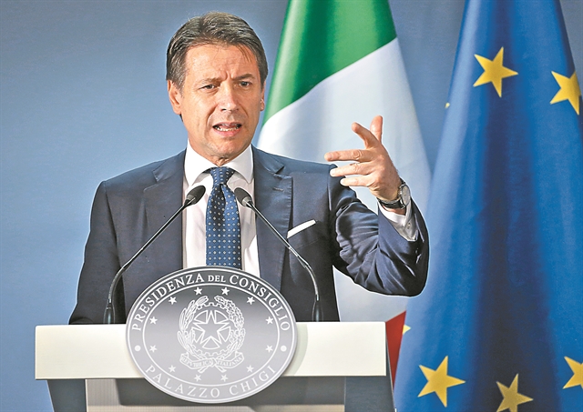 Αντίστροφη μέτρηση για τον ιταλικό συμβιβασμό