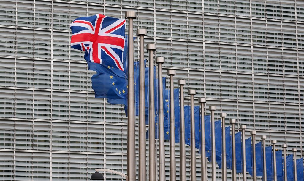 Ελκυστική πρόταση για επέκταση της ευρωζώνης μετά το Brexit ετοιμάζει η Κομισιόν
