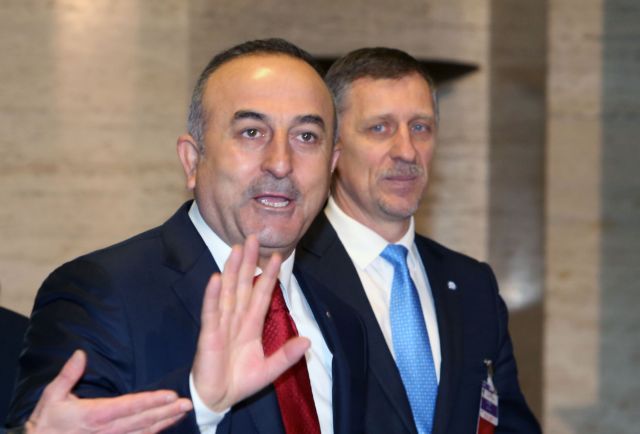 Επίθεση Τσαβούσογλου στον Π. Καμμένο