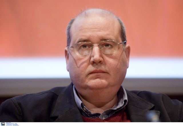 Φίλης: Δεν υπάρχει περίπτωση να πέσει η κυβέρνηση