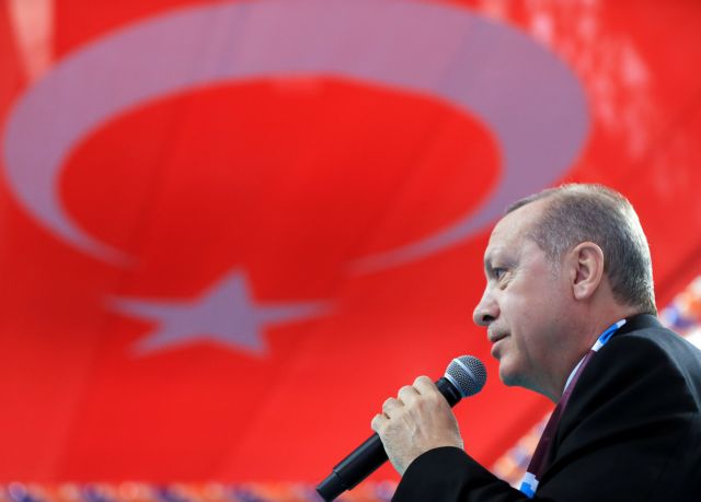 Τουρκία: «Τρομοκράτες» επειδή διαφώνησαν με την εισβολή