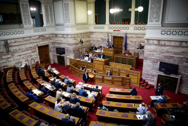 Βουλή: Ψηφίστηκε η υποχρεωτική συνταξιοδότηση των Μουφτήδων