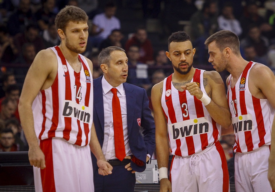 Βεζένκοφ: «Οι βλέψεις είναι υψηλές στον Ολυμπιακό και πρέπει να είμαστε έτοιμοι»