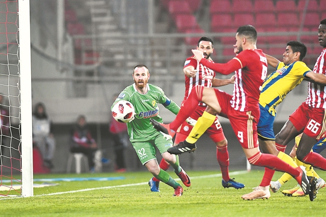 Συνεπής στη μάχη για τον τίτλο