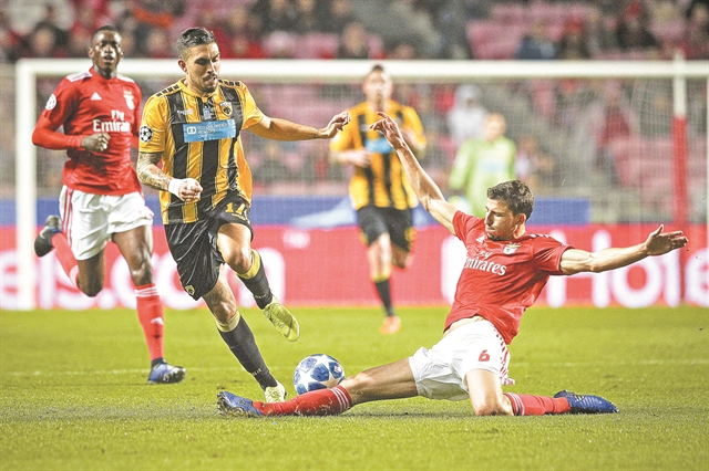 Το ταξίδι τελείωσε με άδειες βαλίτσες