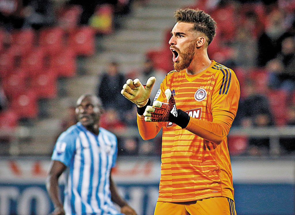 Ο ιπτάμενος Σα στο «εξώφυλλο» της UEFA