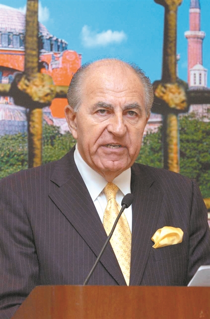 Το Μακεδονικό, η Αγία Σοφία και ο Κλίντον