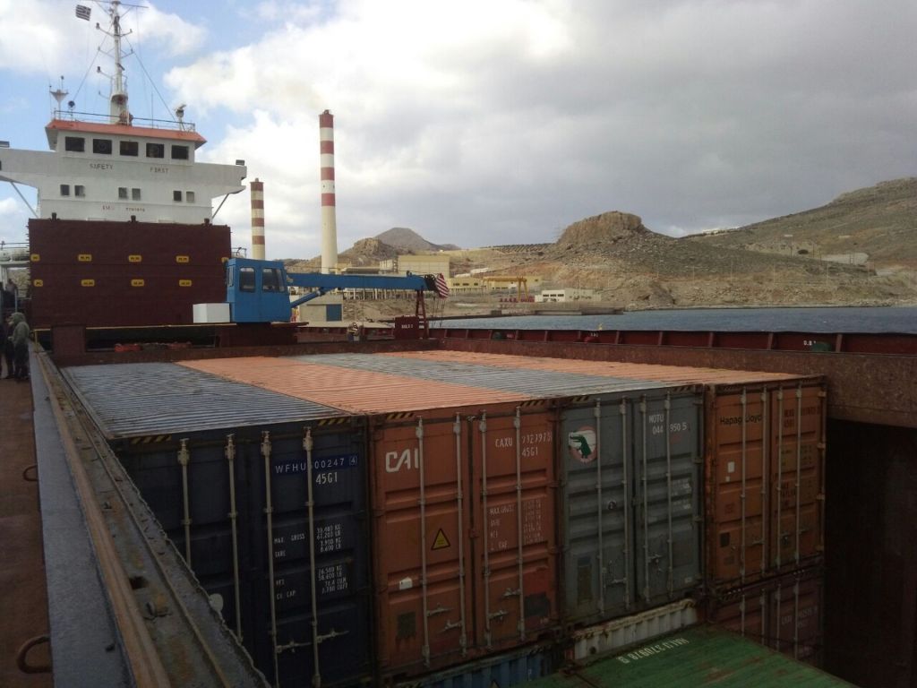 Κρήτη: Πάνω από 100 εκατ. ευρώ η αξία των ναρκωτικών που βρέθηκαν στο πλοίο (εικόνες)