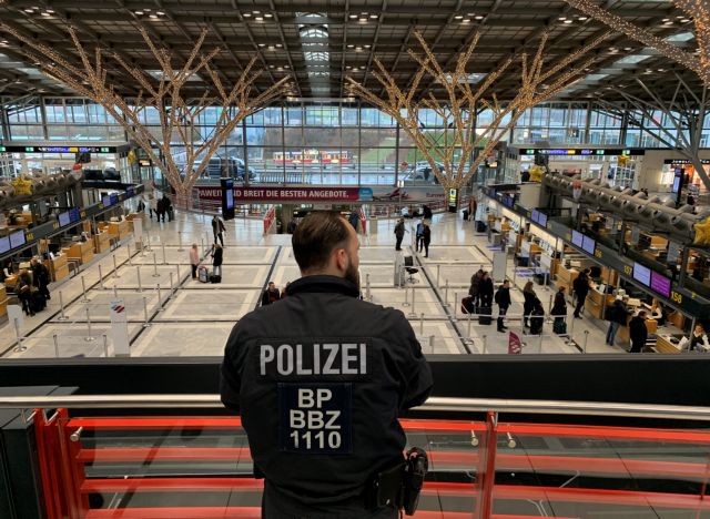 Γερμανία: «Χειροπέδες» σε τέταρτο ύποπτο για τρομοκρατική επίθεση