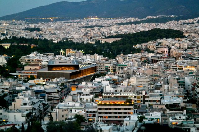 Handelsblatt: Κερδίζει έδαφος η Ελλάδα στην αγορά ακινήτων