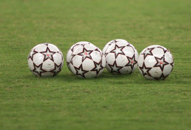 Ολος ο πλανήτης κοιτάζει το νησί