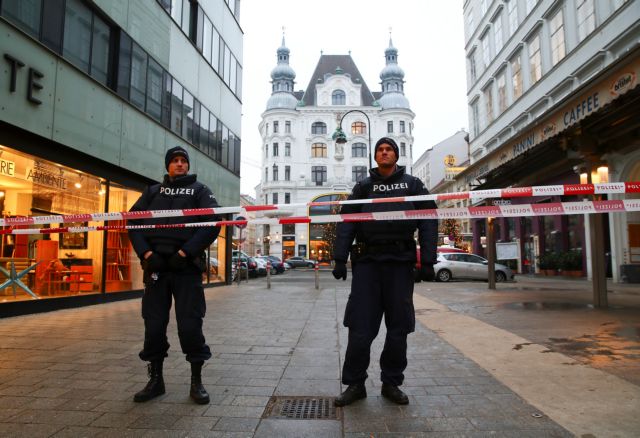 Συναγερμός στη Βιέννη: Αιματηρή επίθεση ενόπλων σε εκκλησία