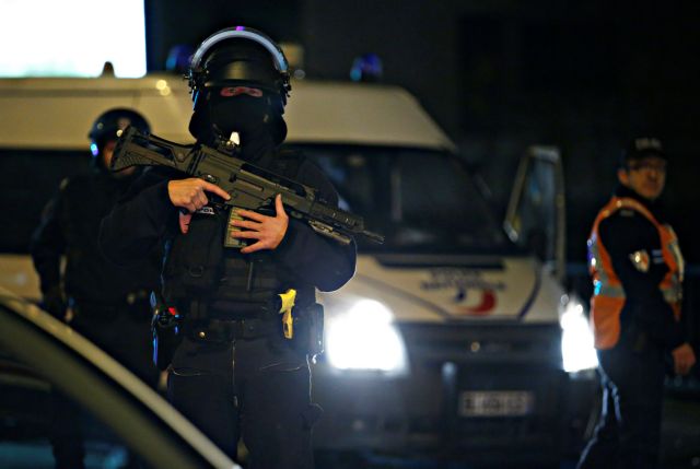 Διαφεύγει ο δράστης της επίθεσης στο Στρασβούργο