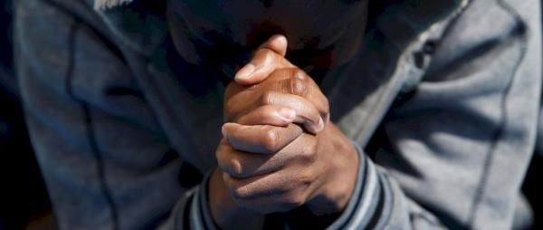 Σοκαριστικό έγκλημα ρατσιστικής βίας εναντίον Αφρικανού στα πρότυπα της Κου Κλουξ Κλαν