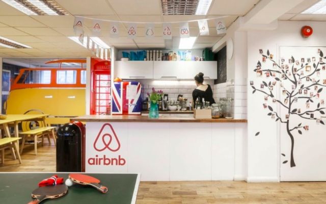 Δικαστήριο μπλοκάρει την ενοικίαση ακινήτου μέσω Airbnb