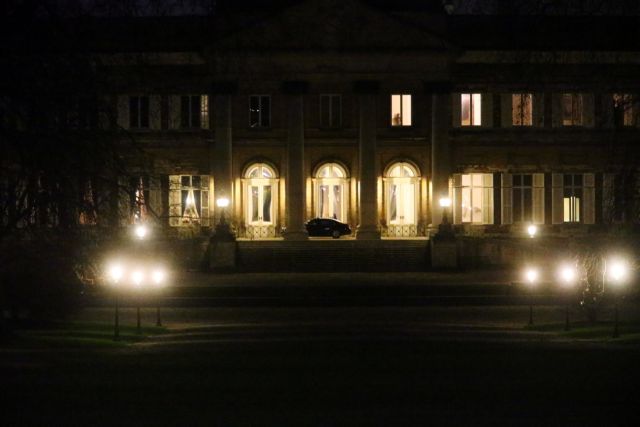 Βέλγιο : Ο βασιλιάς δεν μπορεί να αποφασίσει αν θα κάνει δεκτή την παραίτηση του πρωθυπουργού