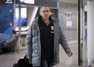 Μπλατ : «Η ομάδα έχει αρχίσει να παίζει με τη δική μου φιλοσοφία»