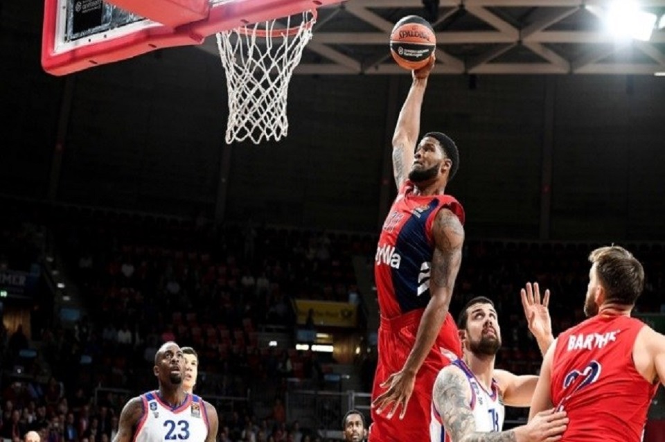 Euroleague: Ανησυχία της Μπάγερν για τον Μπούκερ