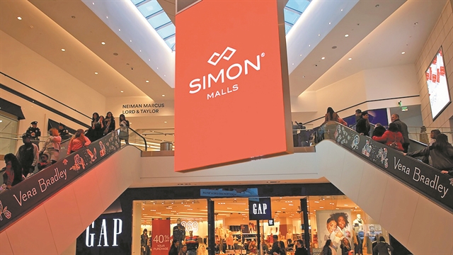 Αδειάζουν τα εμπορικά κέντρα λόγω κορωνοϊού